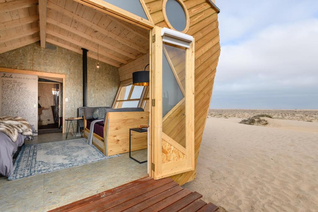 Shipwreck Lodge Mowebaai Exteriör bild