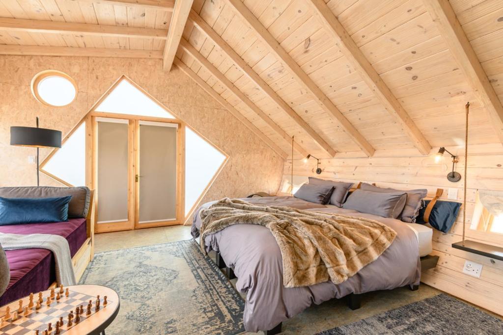 Shipwreck Lodge Mowebaai Exteriör bild